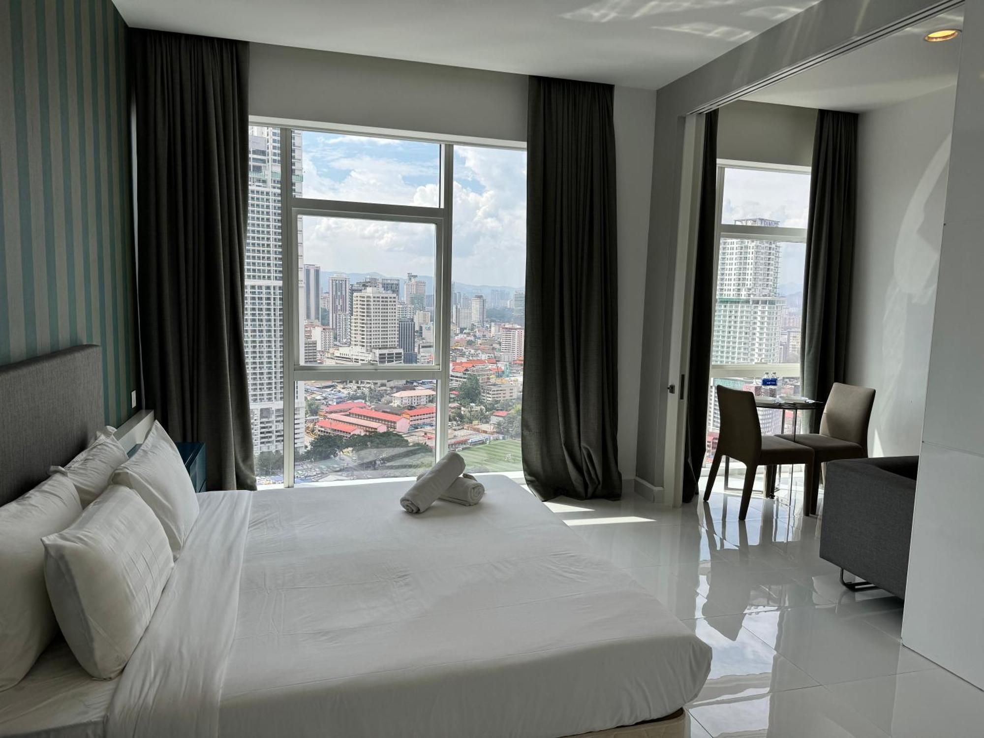 The Platinum Klcc By Garden Suites Куала-Лумпур Екстер'єр фото